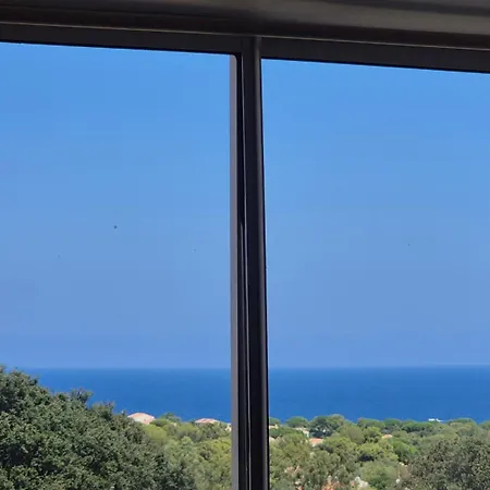 Between Calvi And Ile Rousse Seaside アパート *