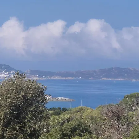 アパート Between Calvi And Ile Rousse Seaside リュミオ